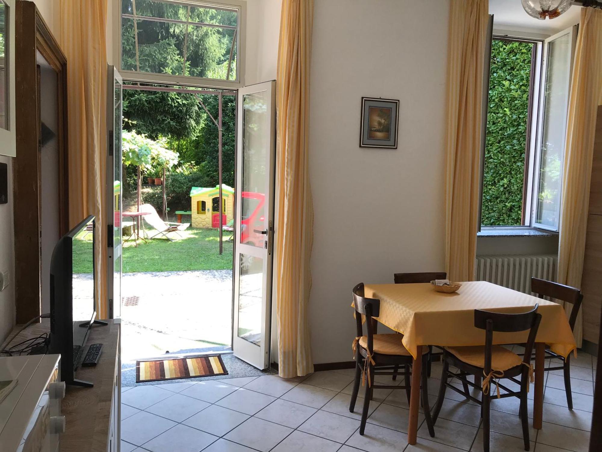 Villa Ombrosa Nebbiuno Екстер'єр фото